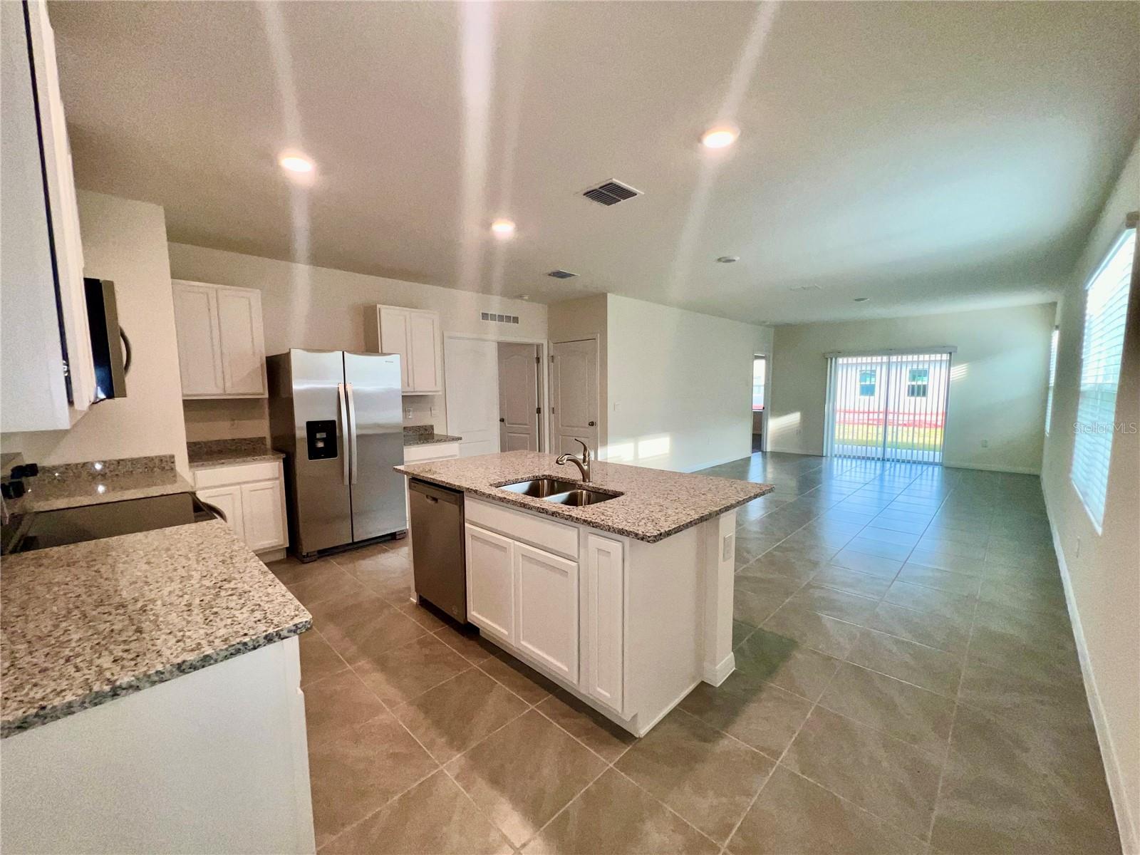 7086 Cattle Egret Dr Property Photo 12