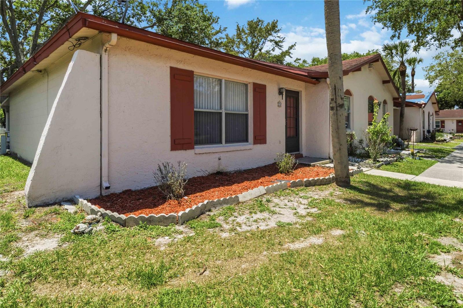 74 S Marbrisa Way Property Photo 3