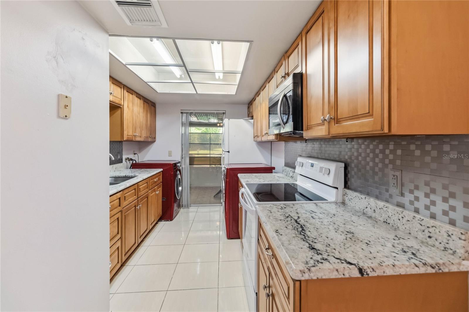 74 S Marbrisa Way Property Photo 12