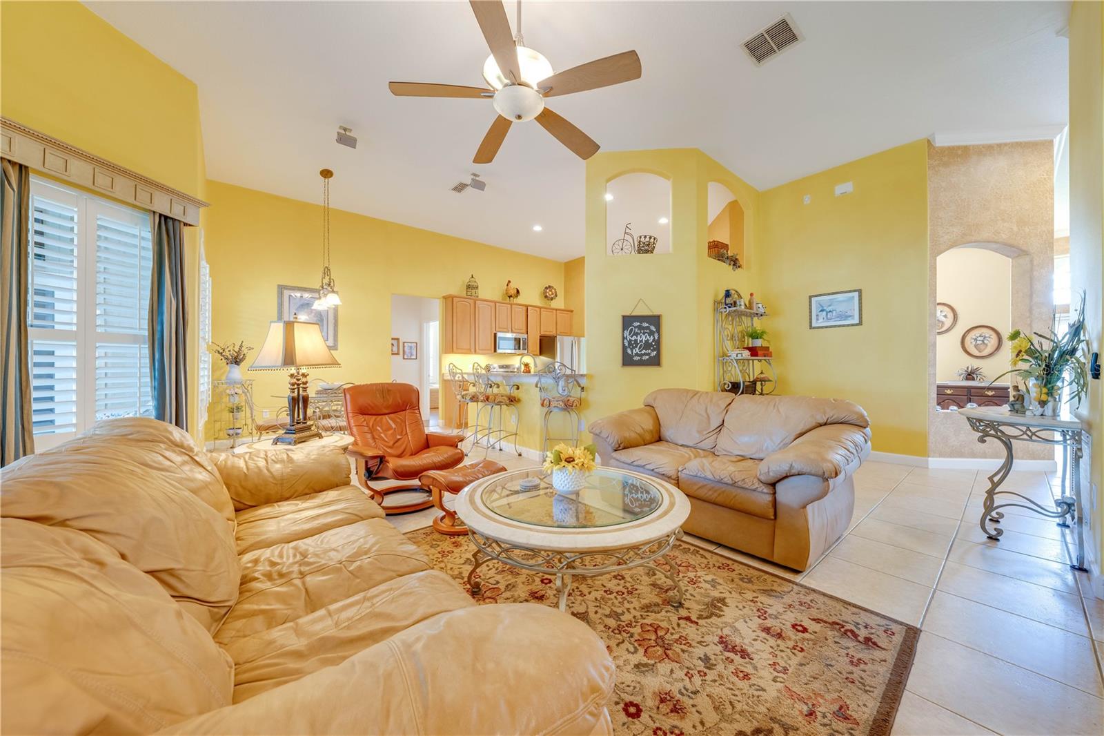 1648 Marina Lake Dr Property Photo 7