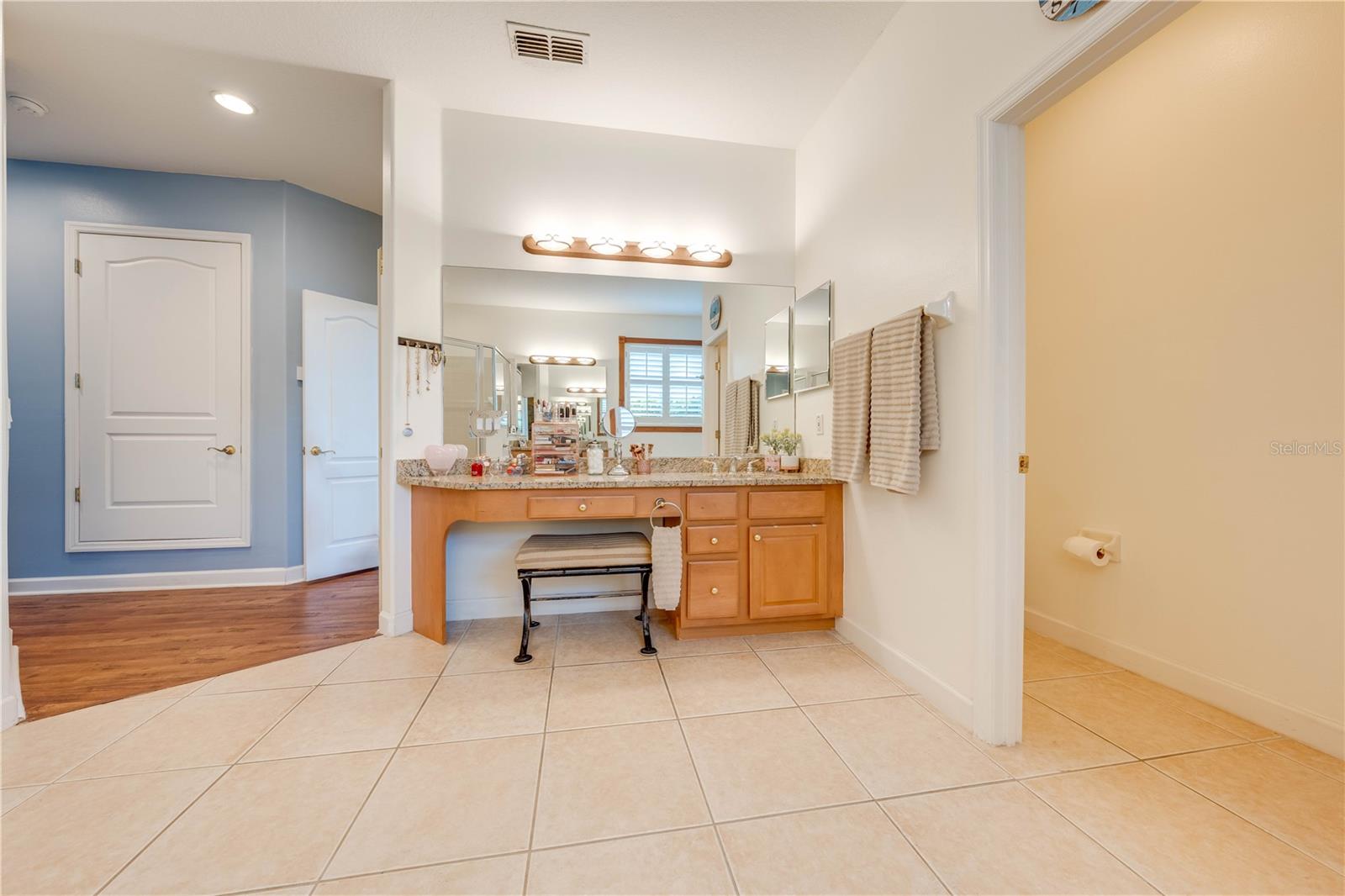 1648 Marina Lake Dr Property Photo 23