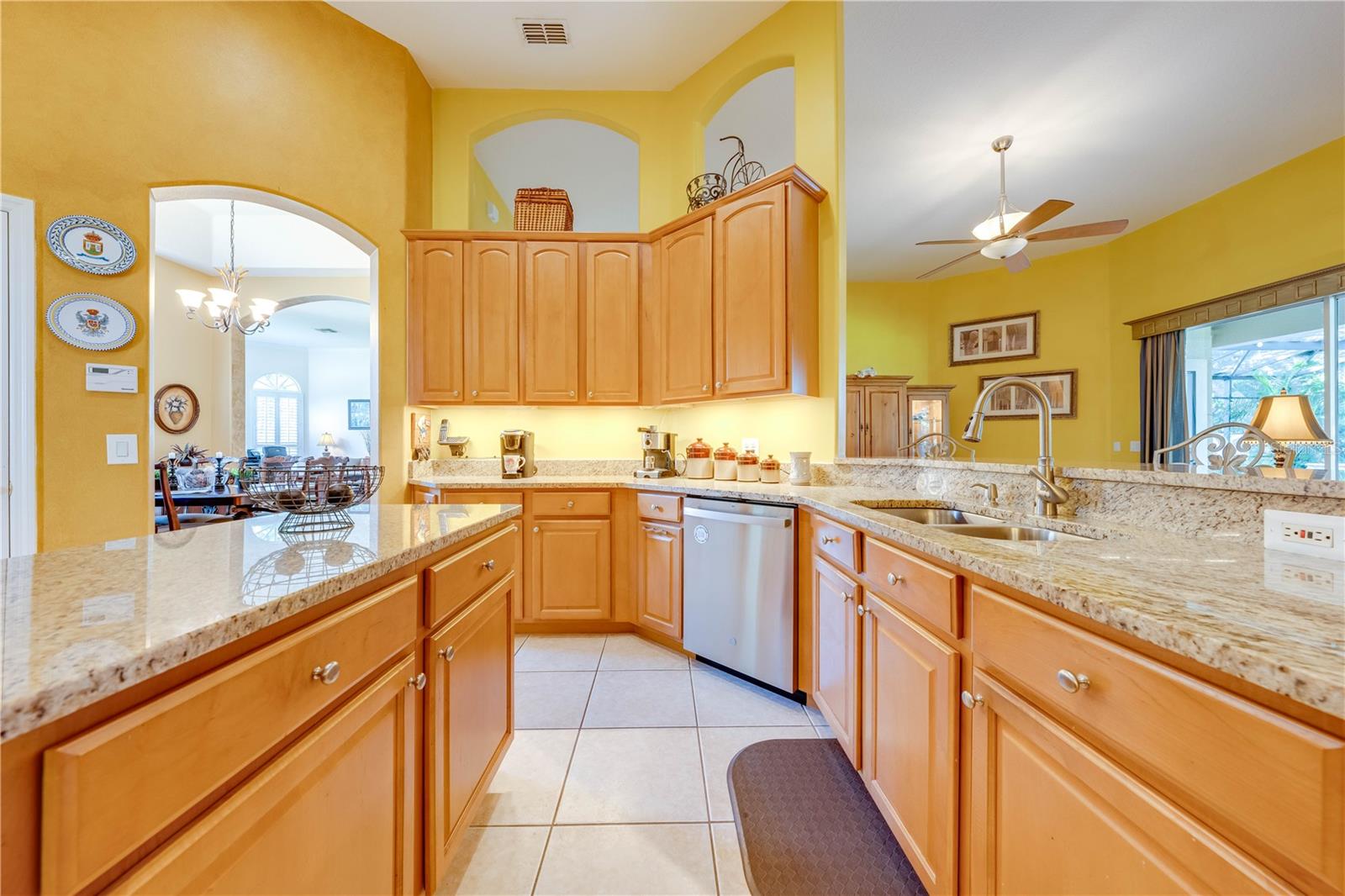 1648 Marina Lake Dr Property Photo 48