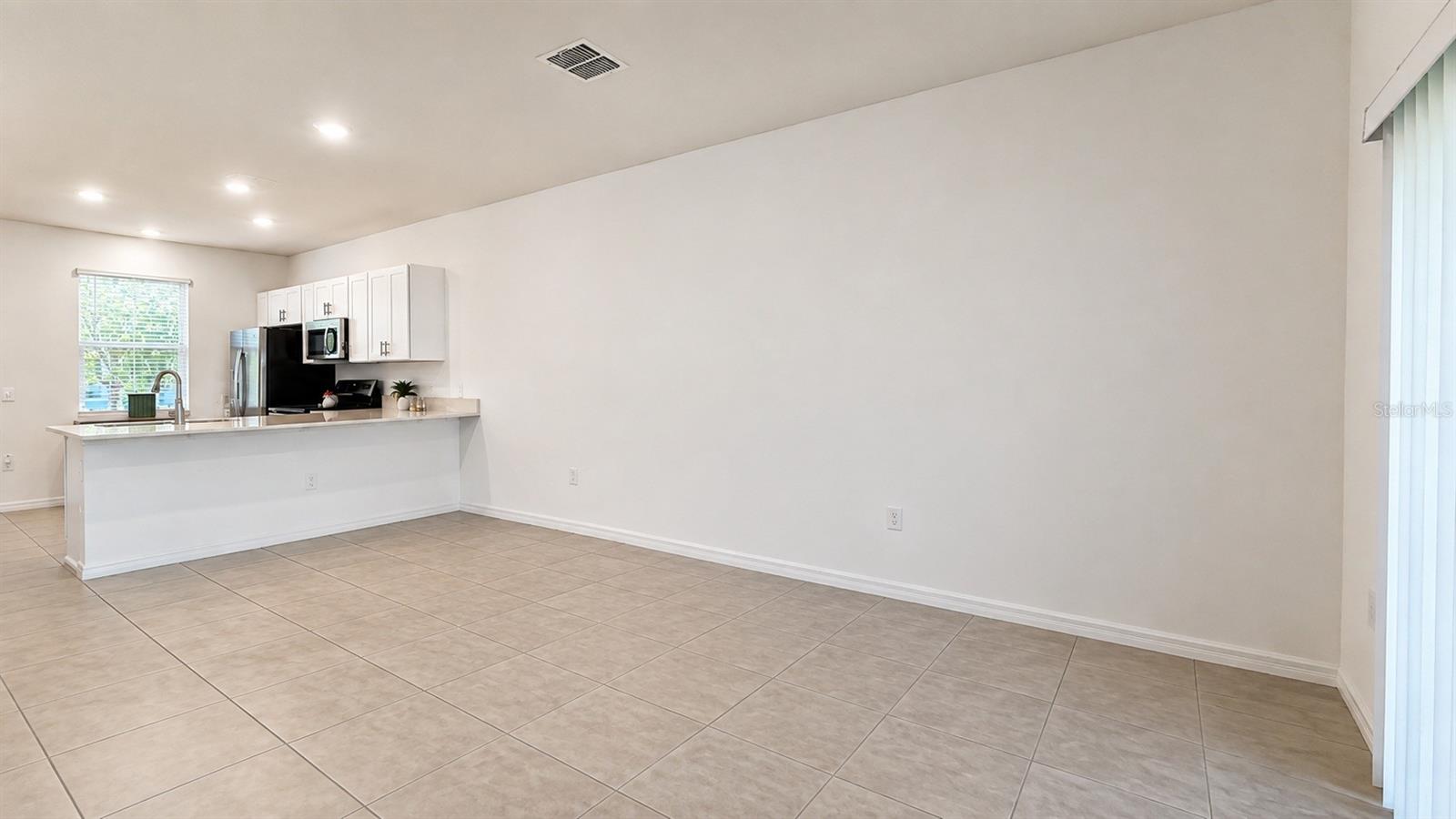 3244 Skyline Loop Property Photo 5