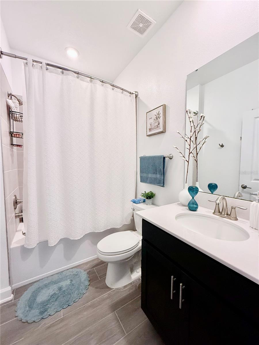 1578 Contentment Loop Property Photo 10
