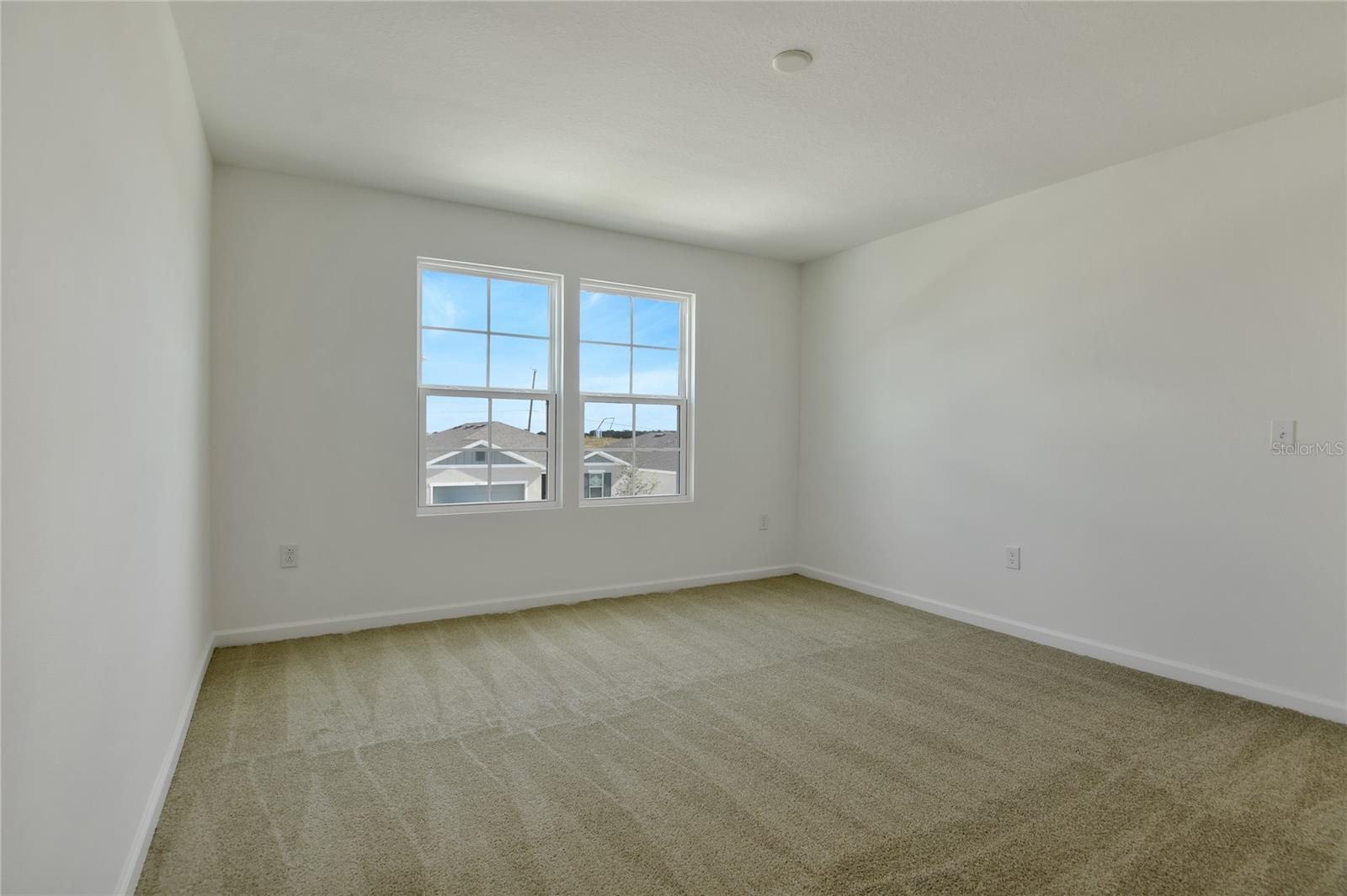 6178 Daphne St Property Photo 12
