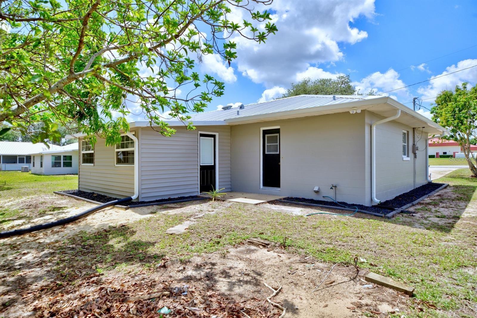 503 Rich St Property Photo 32
