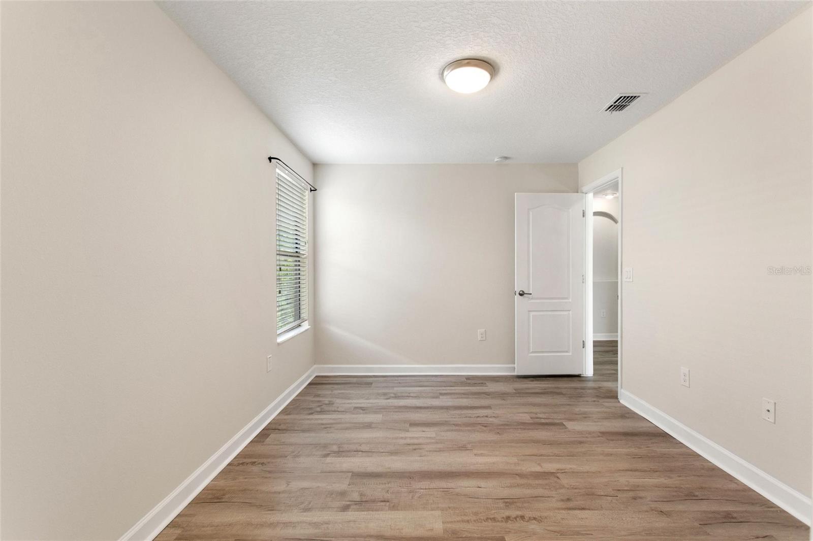 1315 Moss Creek Ln Property Photo 25