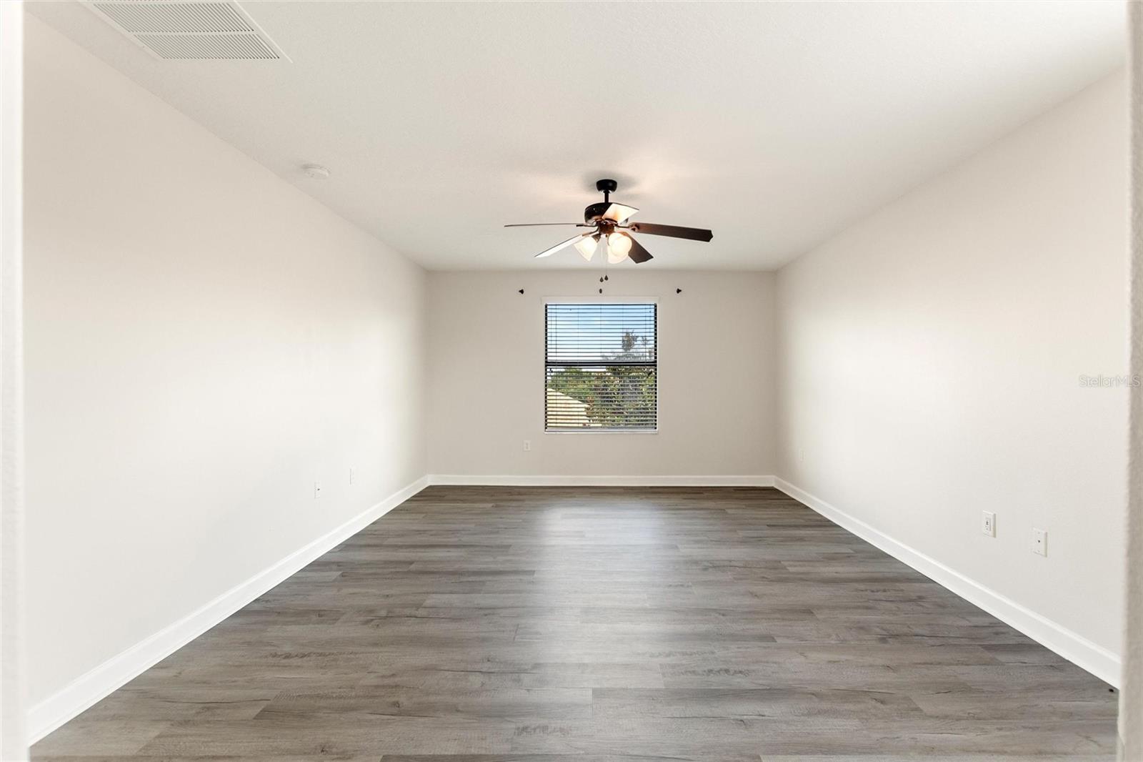 1315 Moss Creek Ln Property Photo 34