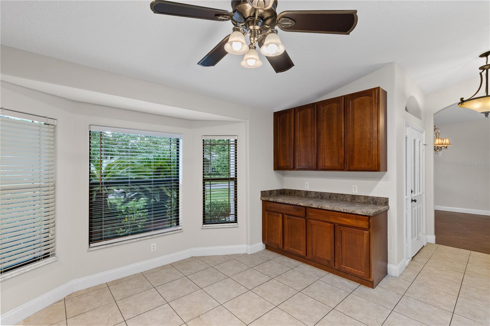 4924 Raylene Way Property Photo 10
