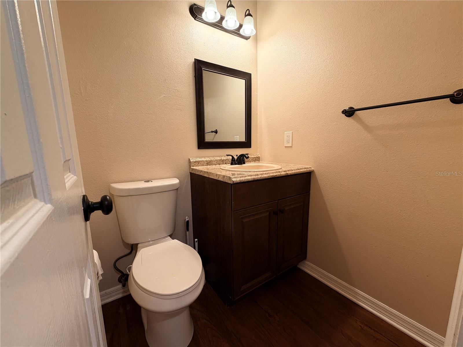 3220 Oak Lawn Place Pl #210 Property Photo 9