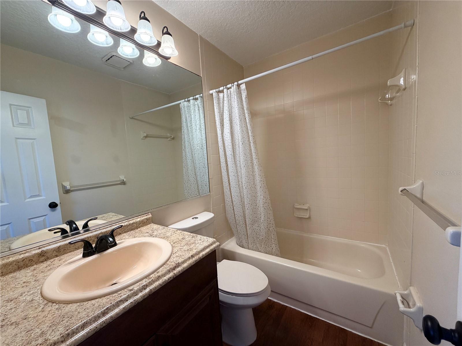 3220 Oak Lawn Place Pl #210 Property Photo 18