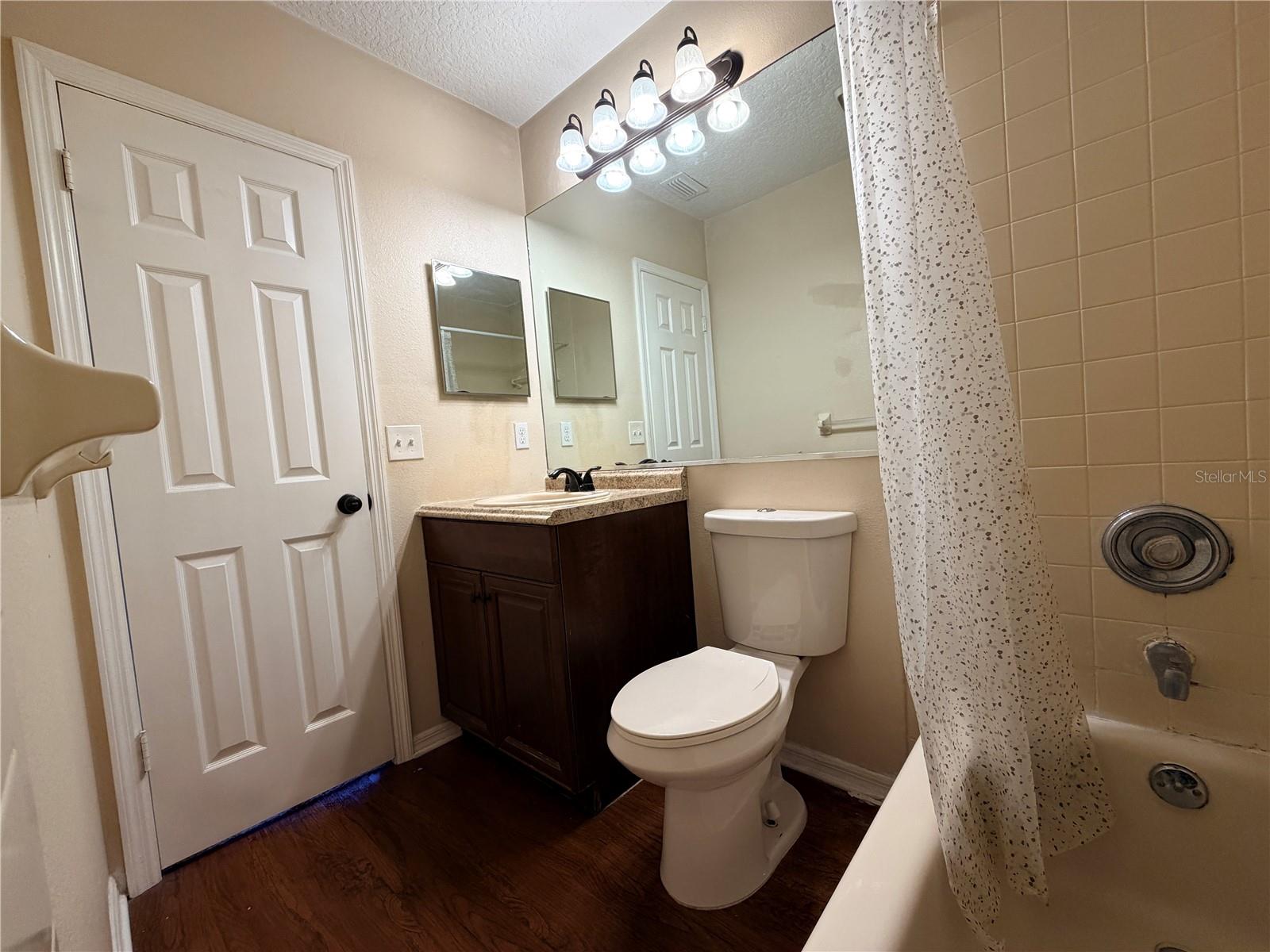 3220 Oak Lawn Place Pl #210 Property Photo 19