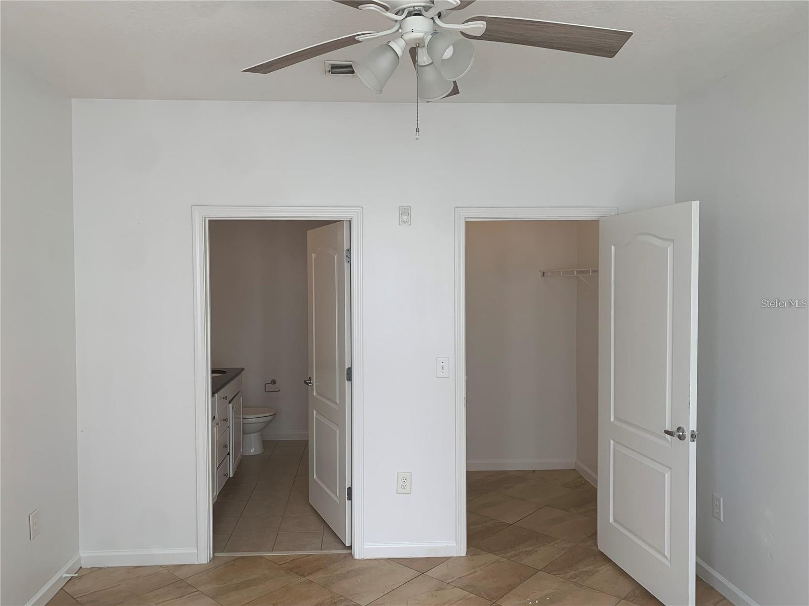 5255 Cane Island Loop #304 Property Photo 12