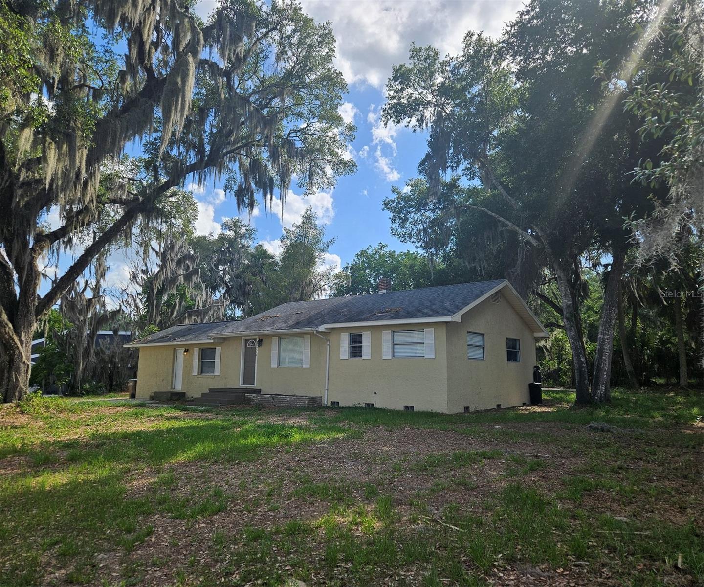 7237 Hillcrest St Property Photo 3