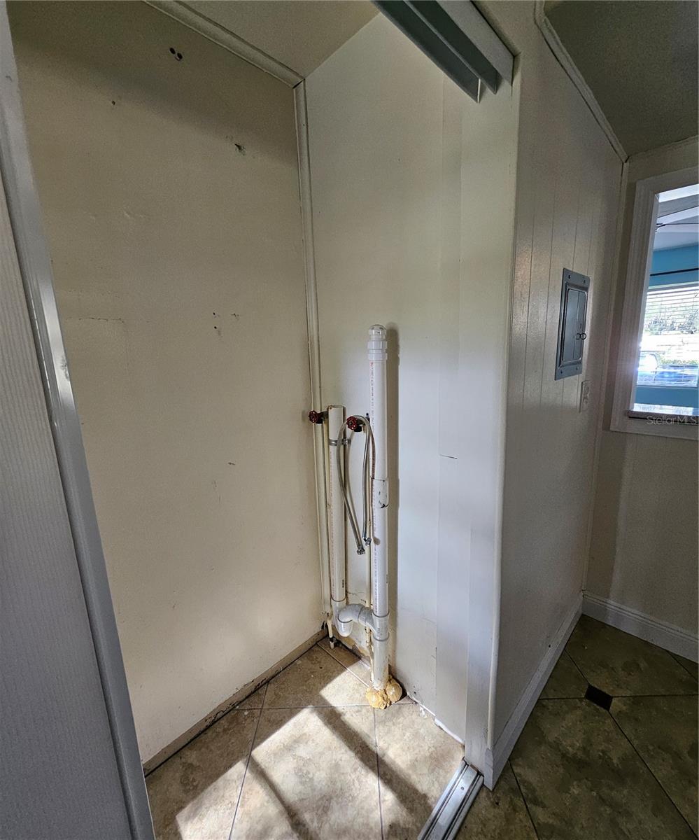 7237 Hillcrest St Property Photo 11