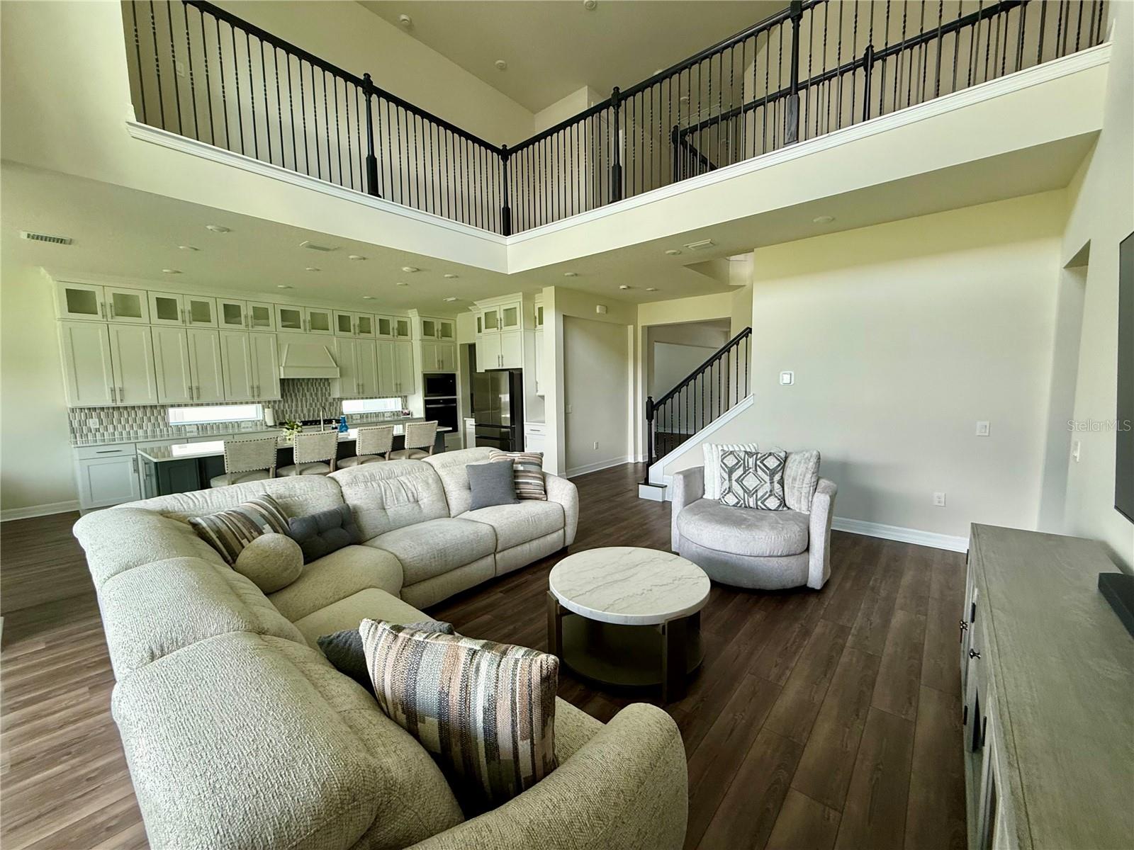 8441 Park Cliff Way Property Photo 14