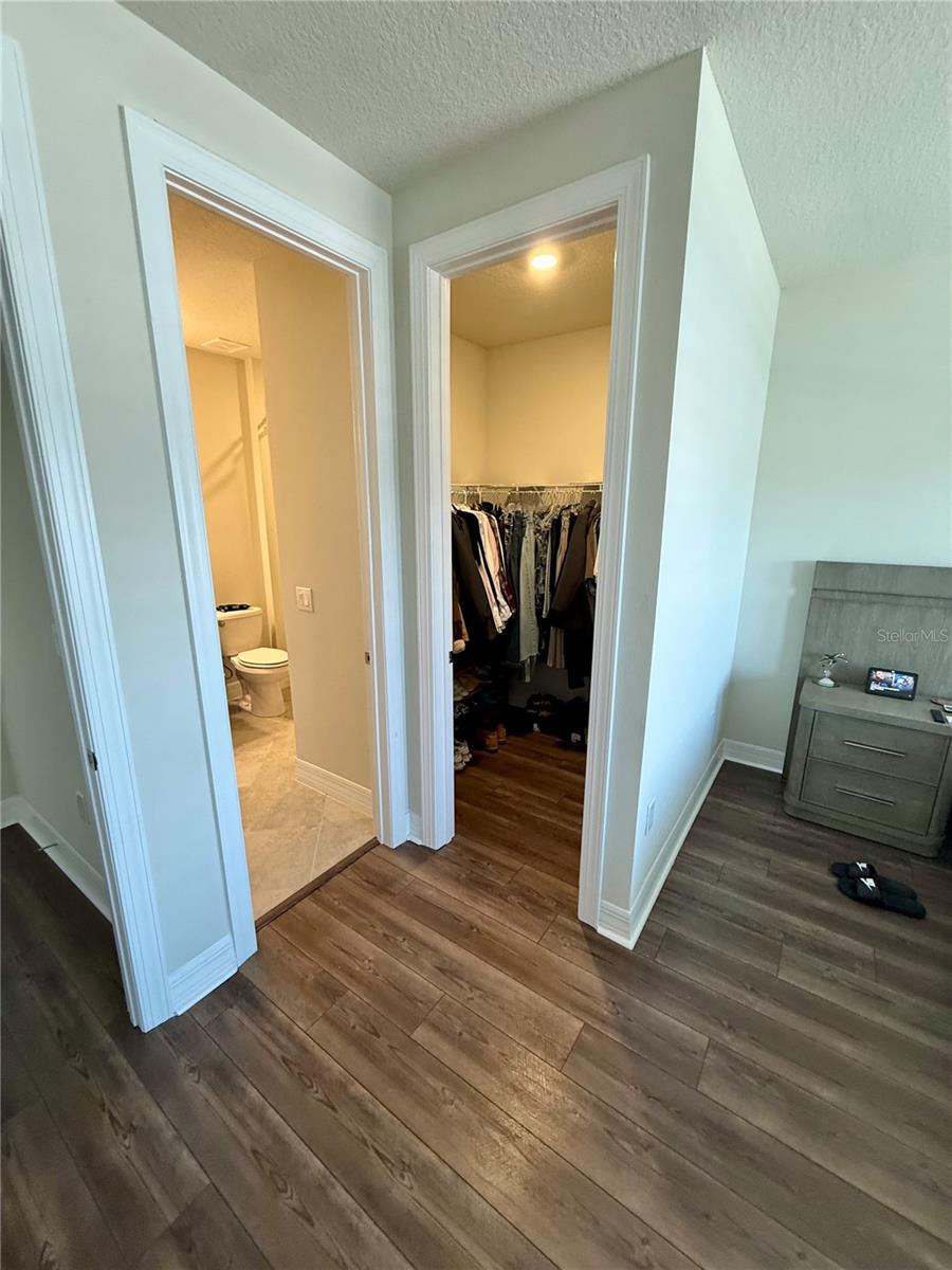 8441 Park Cliff Way Property Photo 44