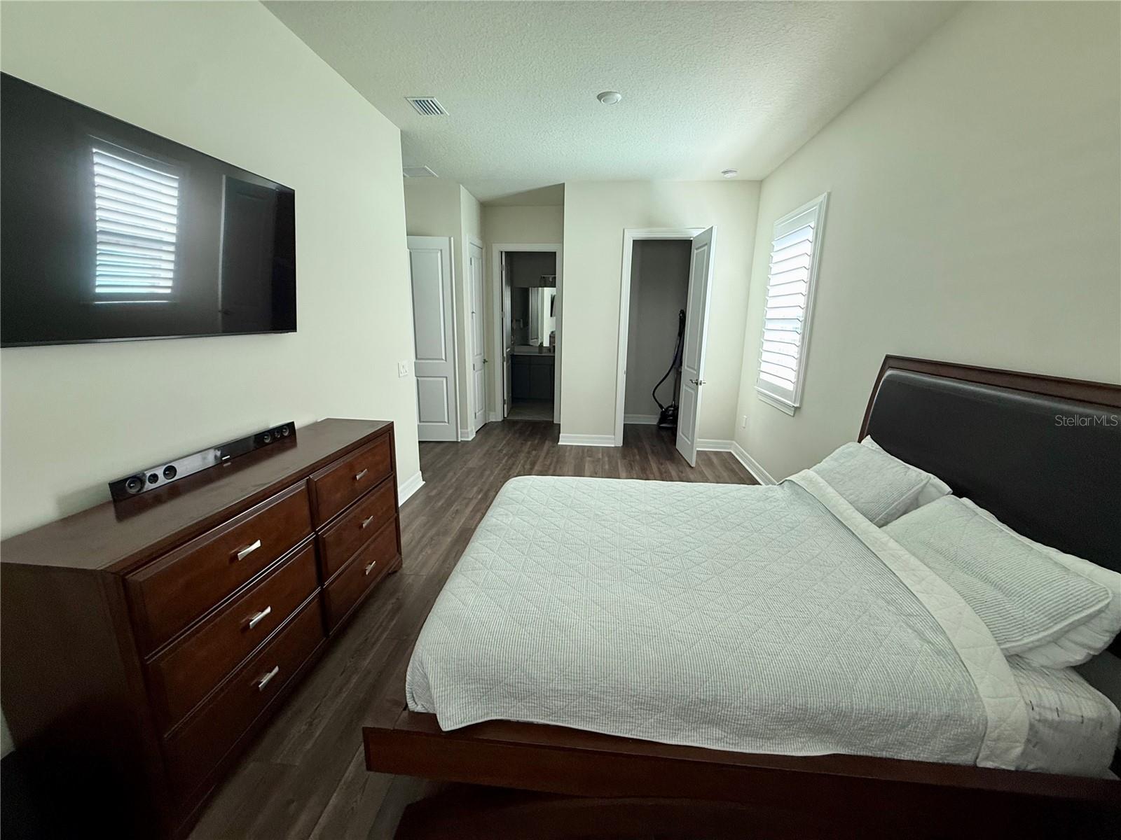 8441 Park Cliff Way Property Photo 48