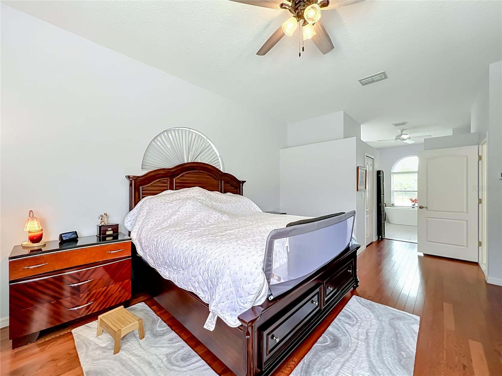 909 Grovesmere Loop Property Photo 22