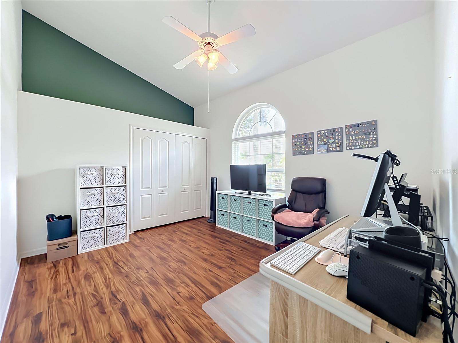 909 Grovesmere Loop Property Photo 28