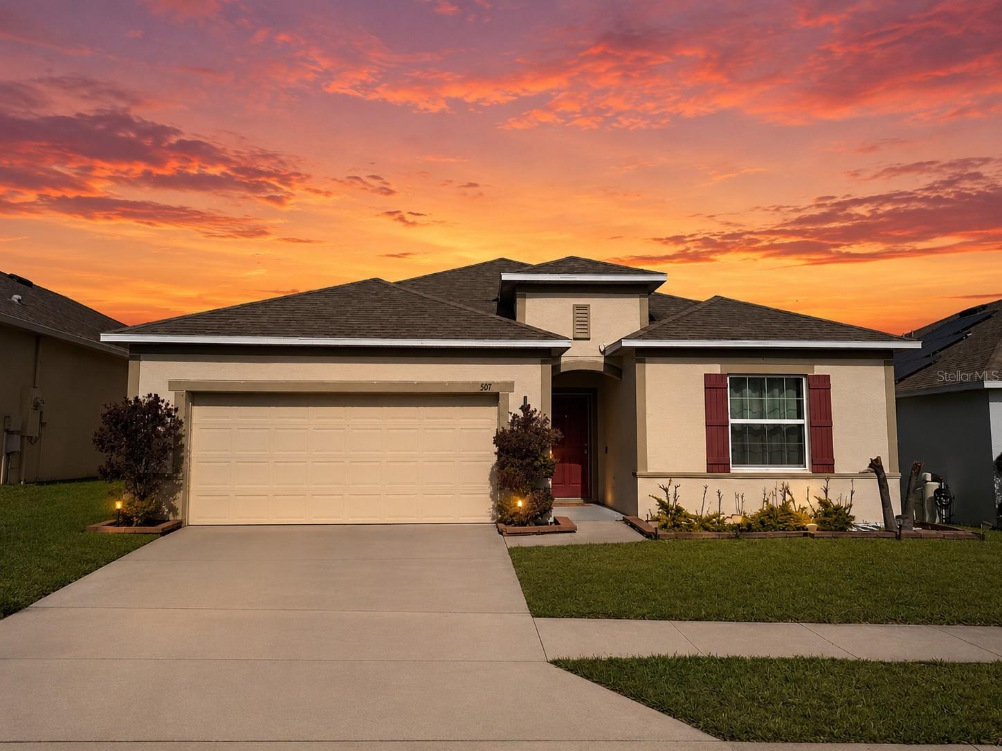 507 PINECREST LOOP