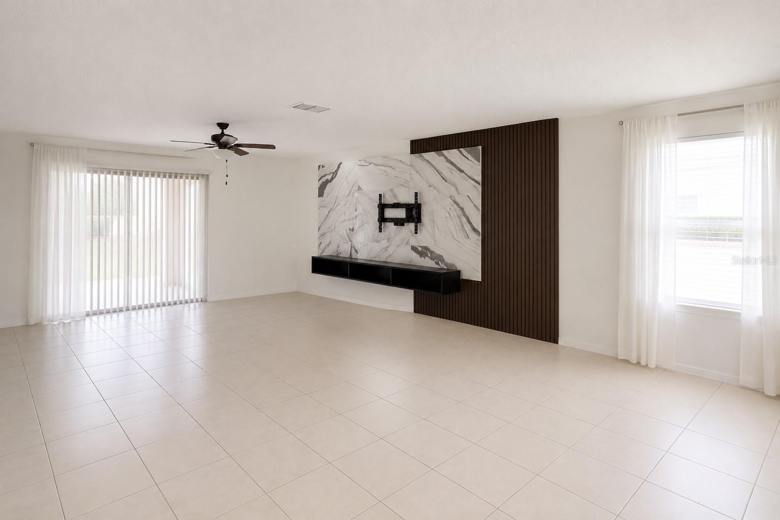 507 Pinecrest Loop Property Photo 3