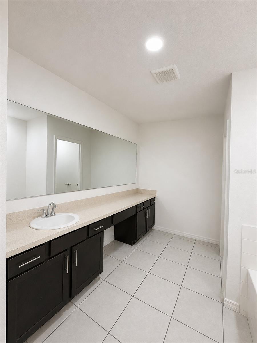 507 Pinecrest Loop Property Photo 5
