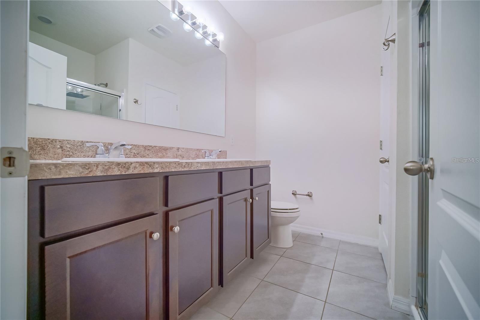 9039 Alba Ln Property Photo 11