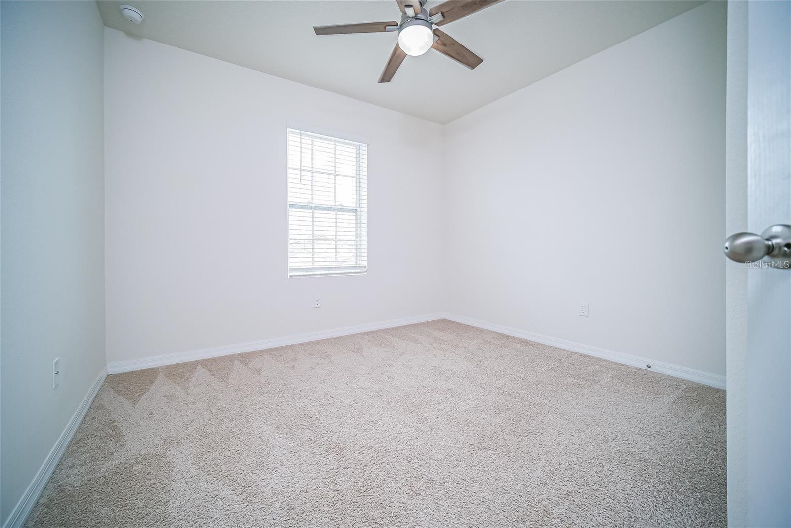 9039 Alba Ln Property Photo 14