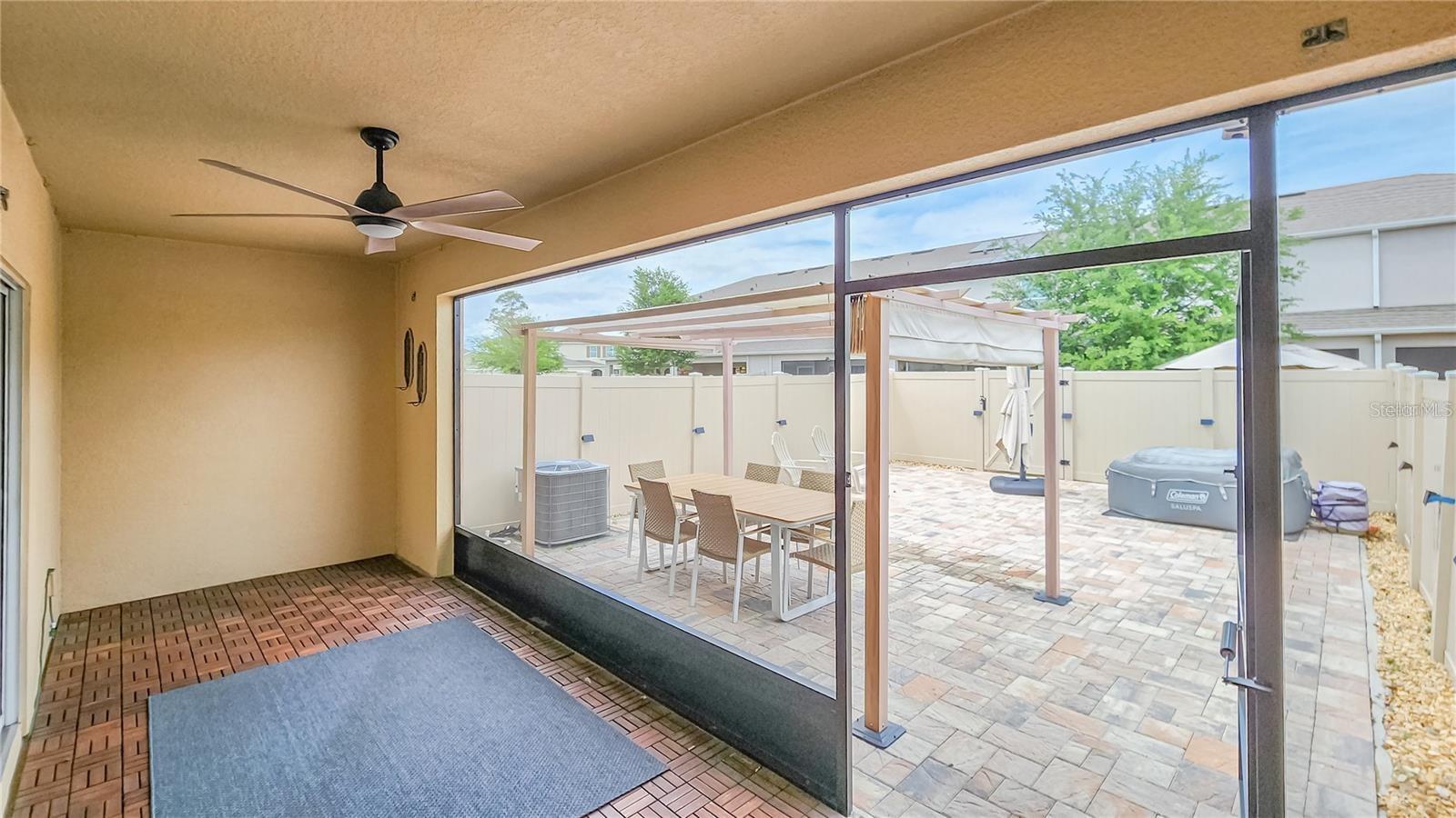 9039 Alba Ln Property Photo 17