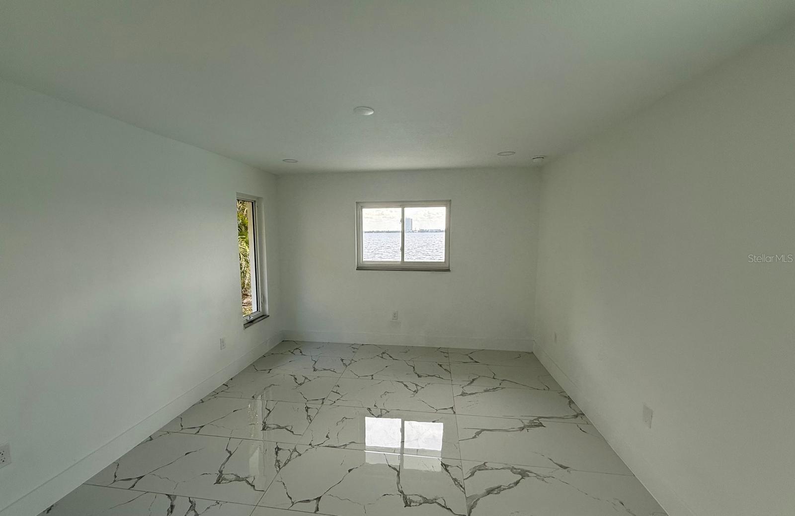 S5150343 Property Photo 30