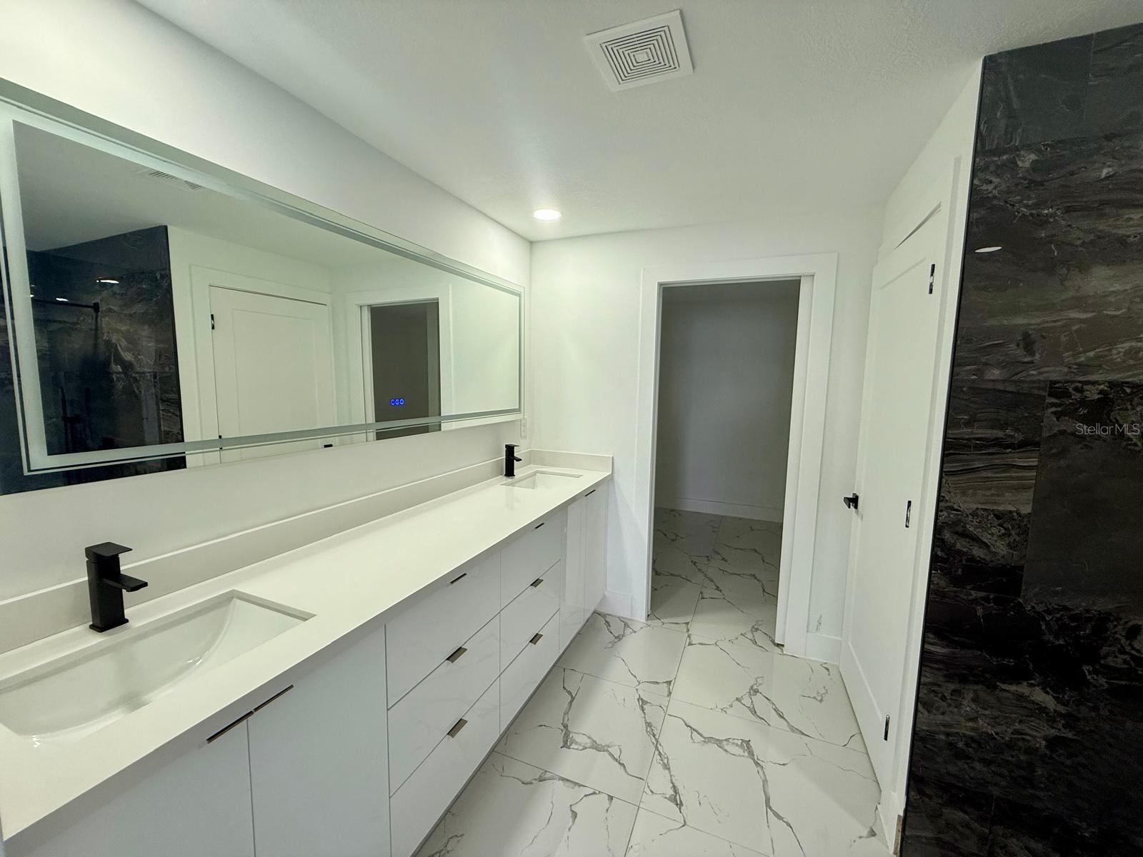 S5150345 Property Photo 21