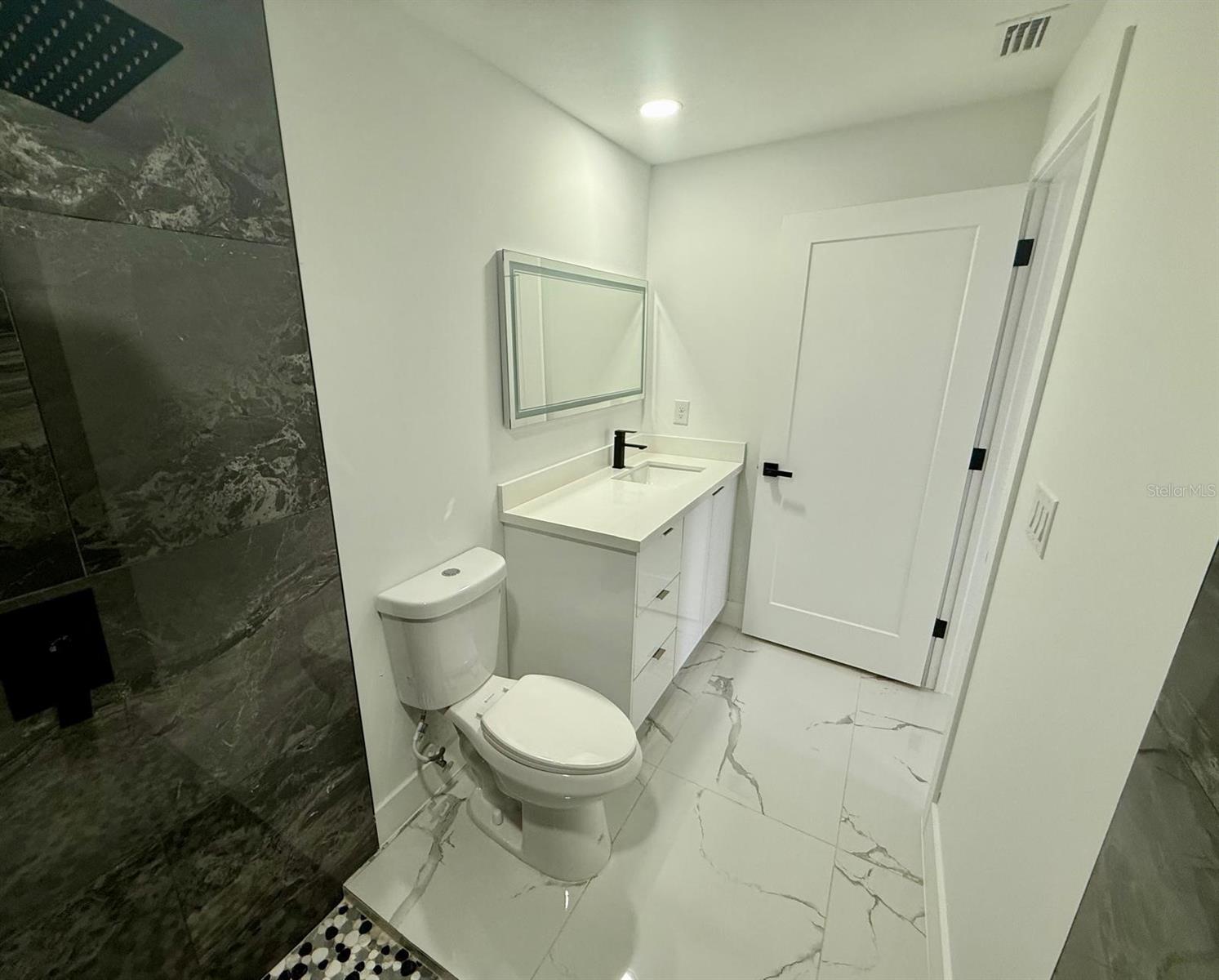 S5150345 Property Photo 27