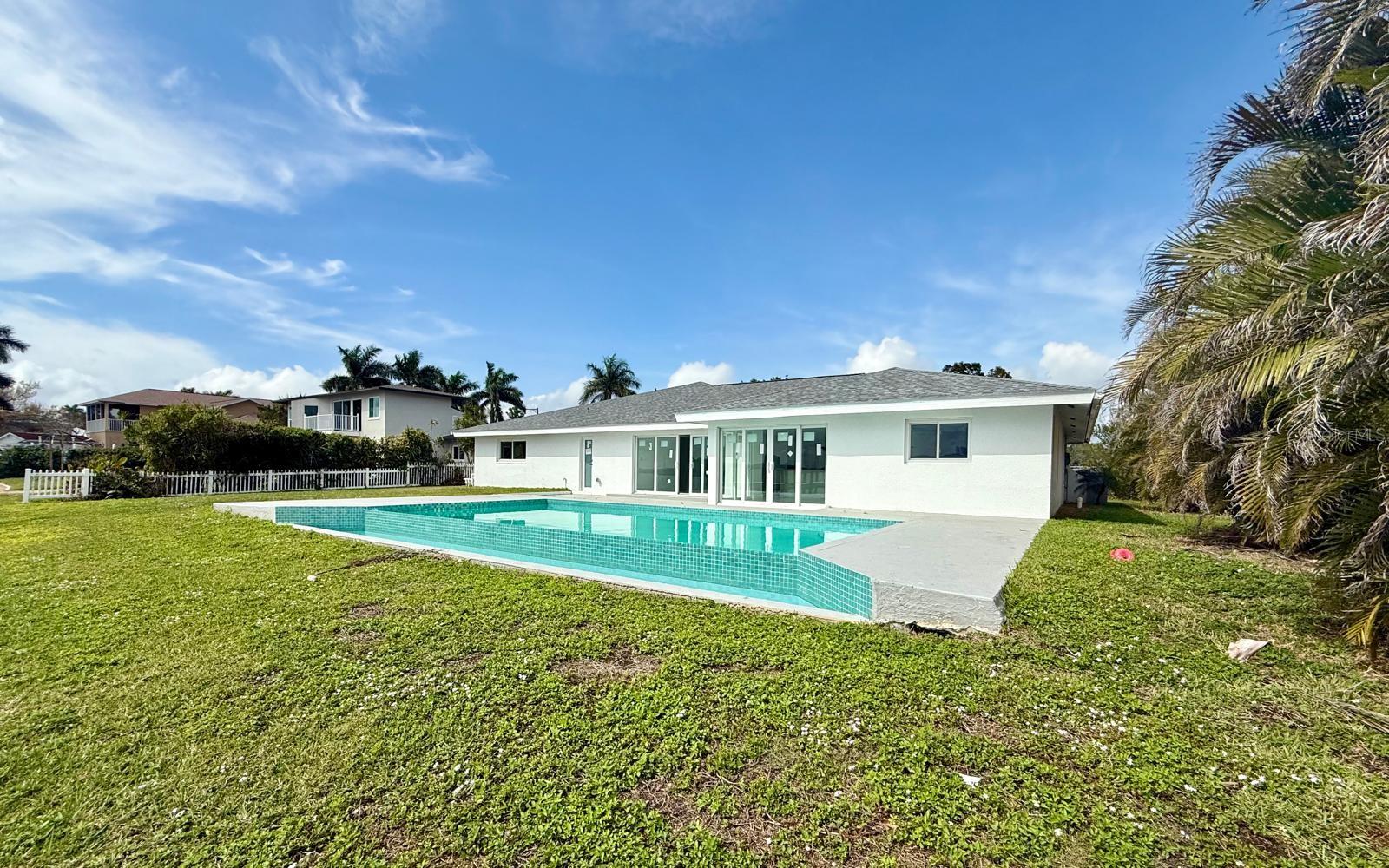 S5150345 Property Photo 39
