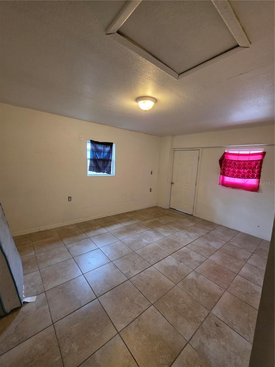 1215 Nw 15th Ave Property Photo 26