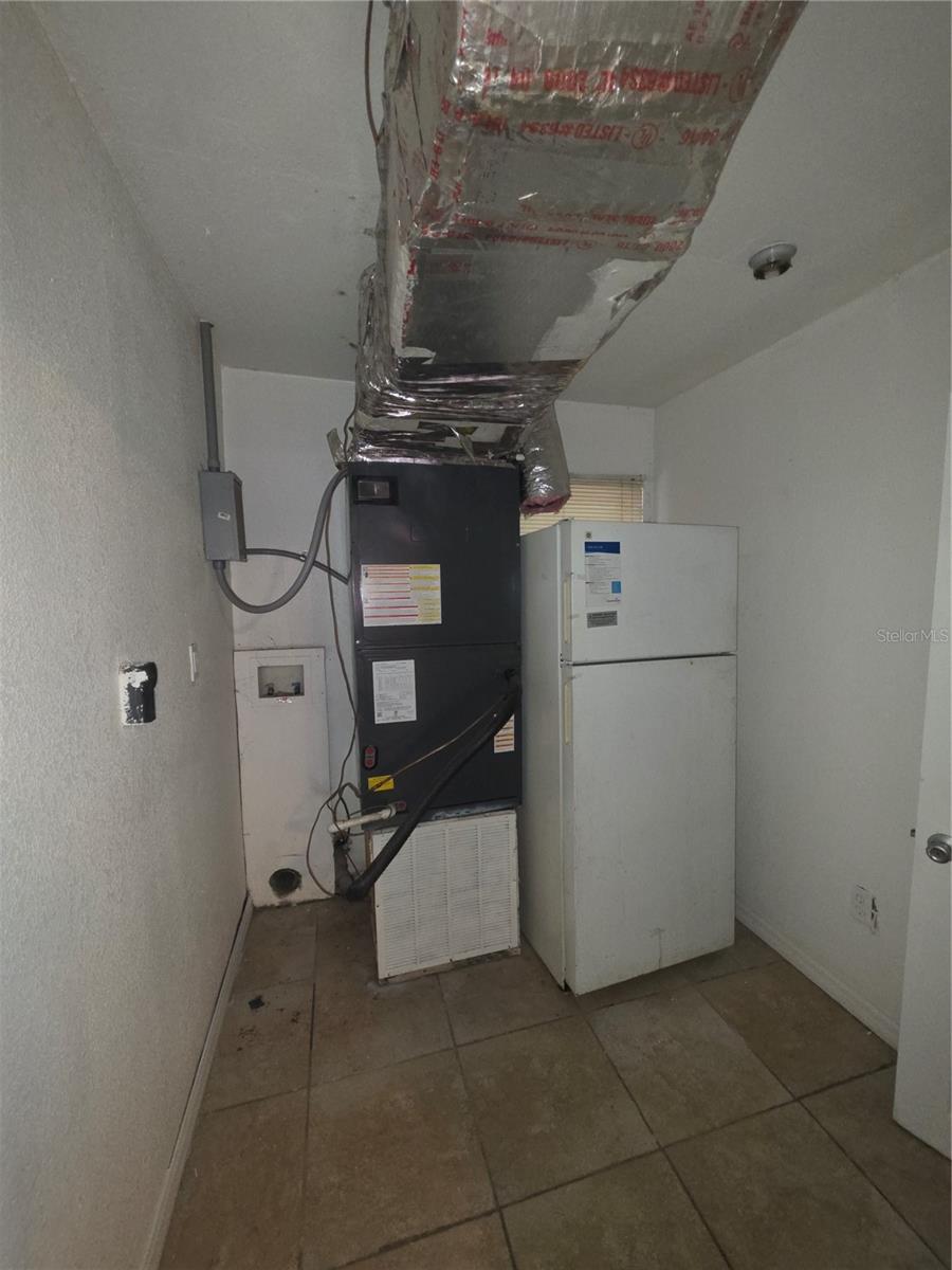 1215 Nw 15th Ave Property Photo 28