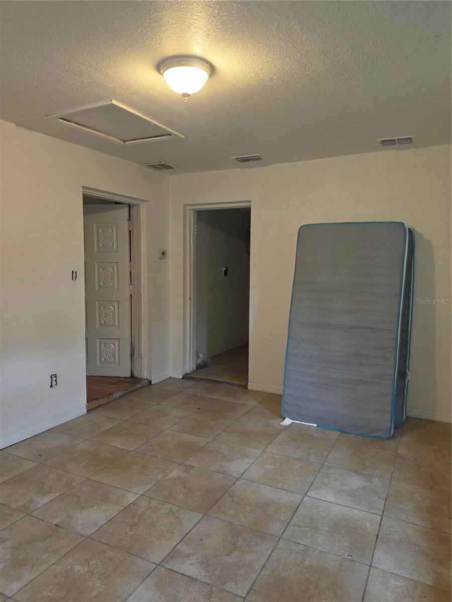 1215 Nw 15th Ave Property Photo 31