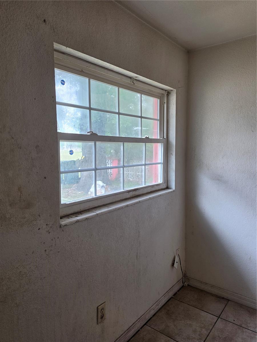 1215 Nw 15th Ave Property Photo 41
