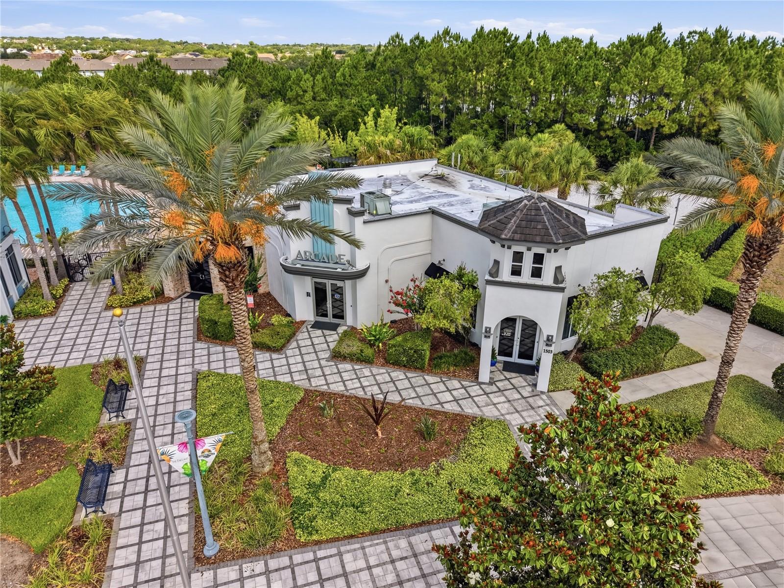 828 Longboat Dr Property Photo 14