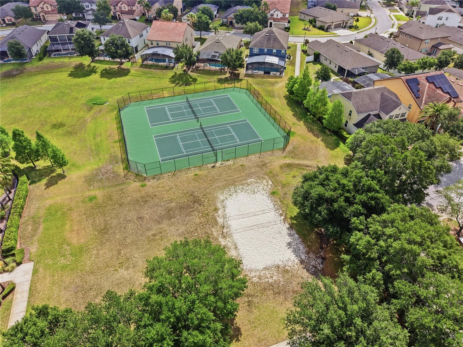 828 Longboat Dr Property Photo 29