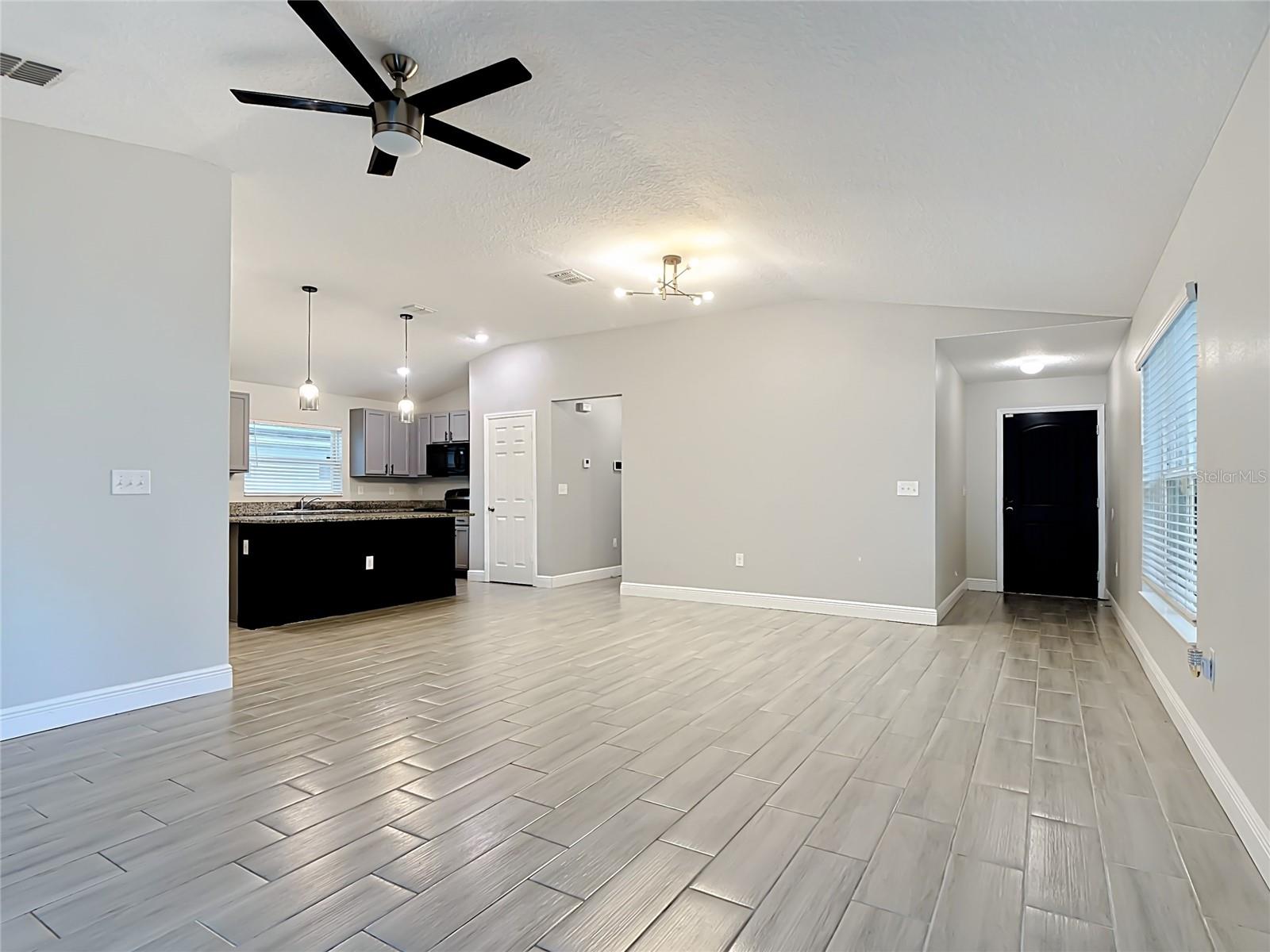 3040 Lakes Crest Ave Property Photo 21