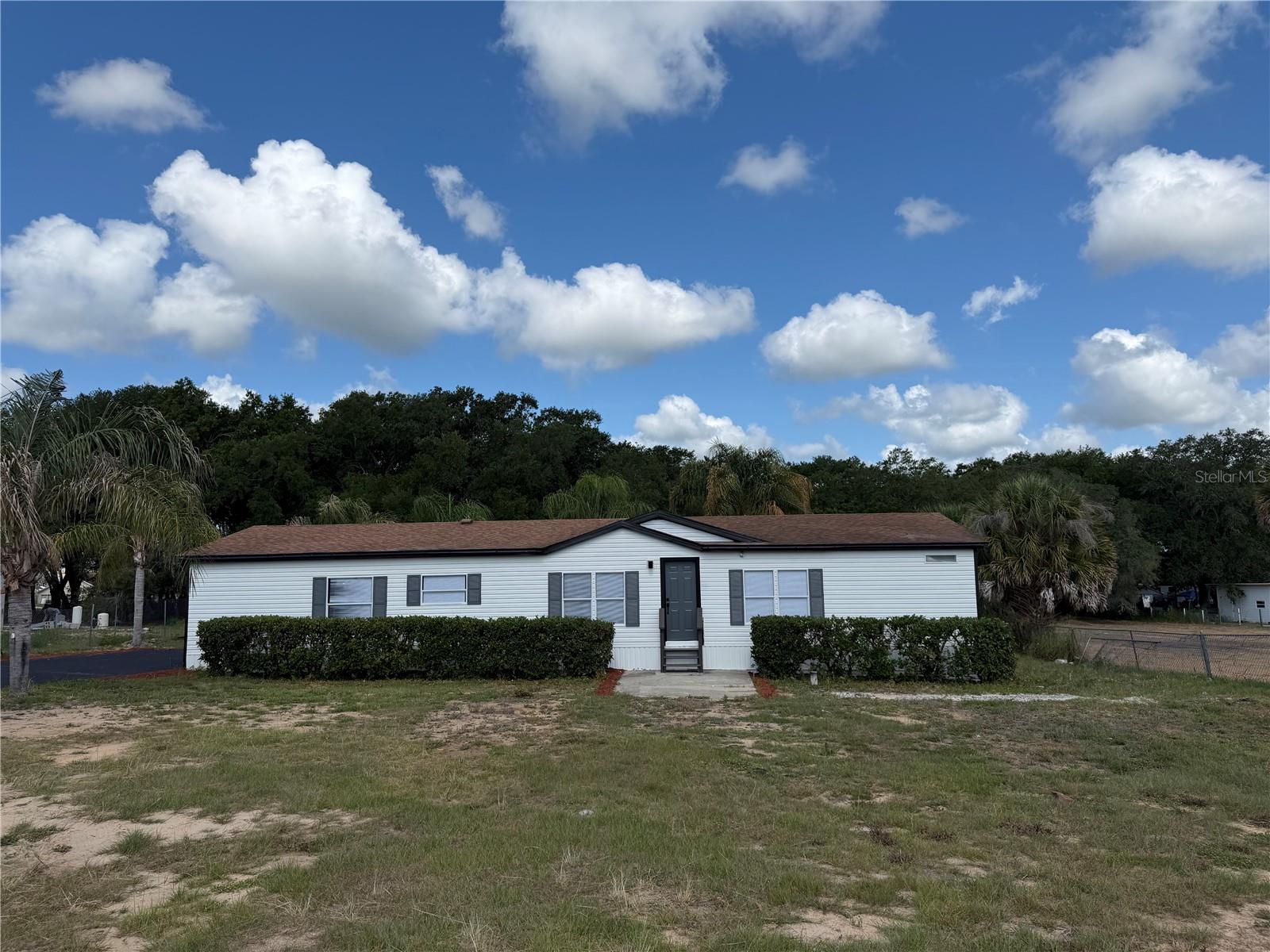 3609 Fdc Grove Rd Property Photo 1