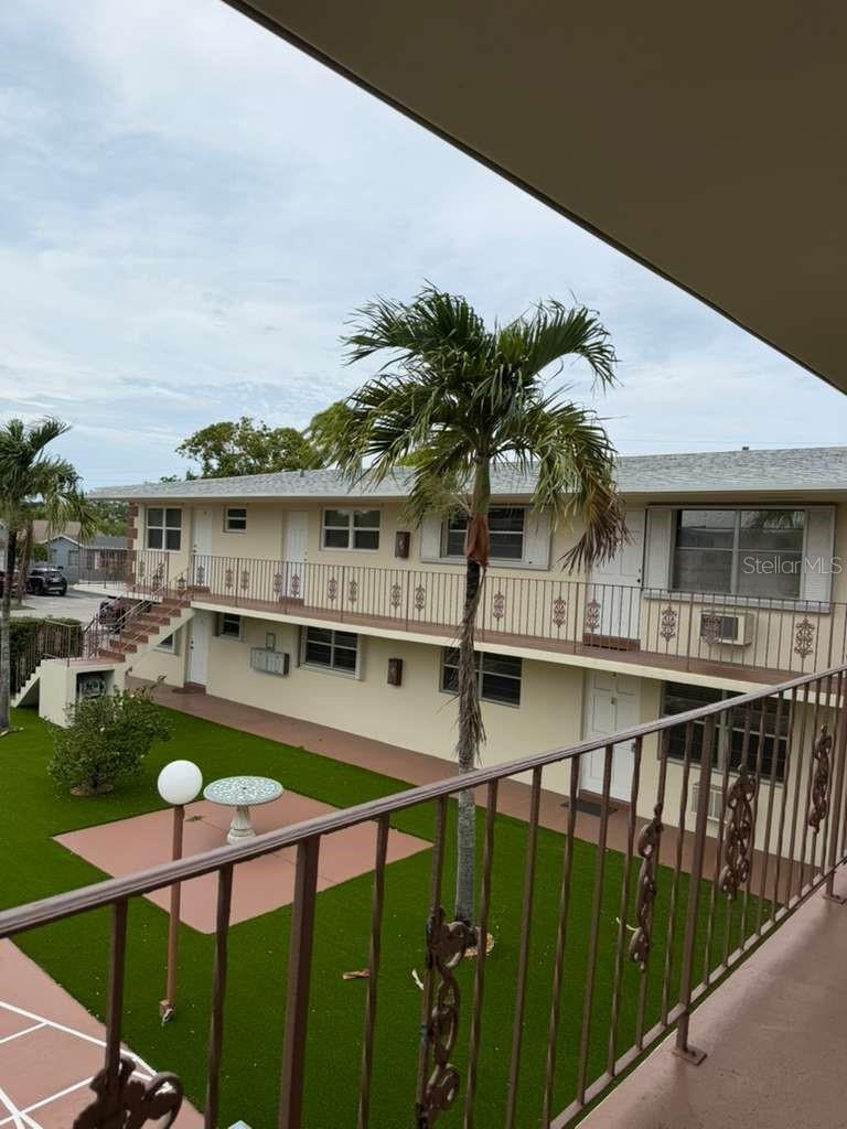 1710 Mckinley St #16 Property Photo 3