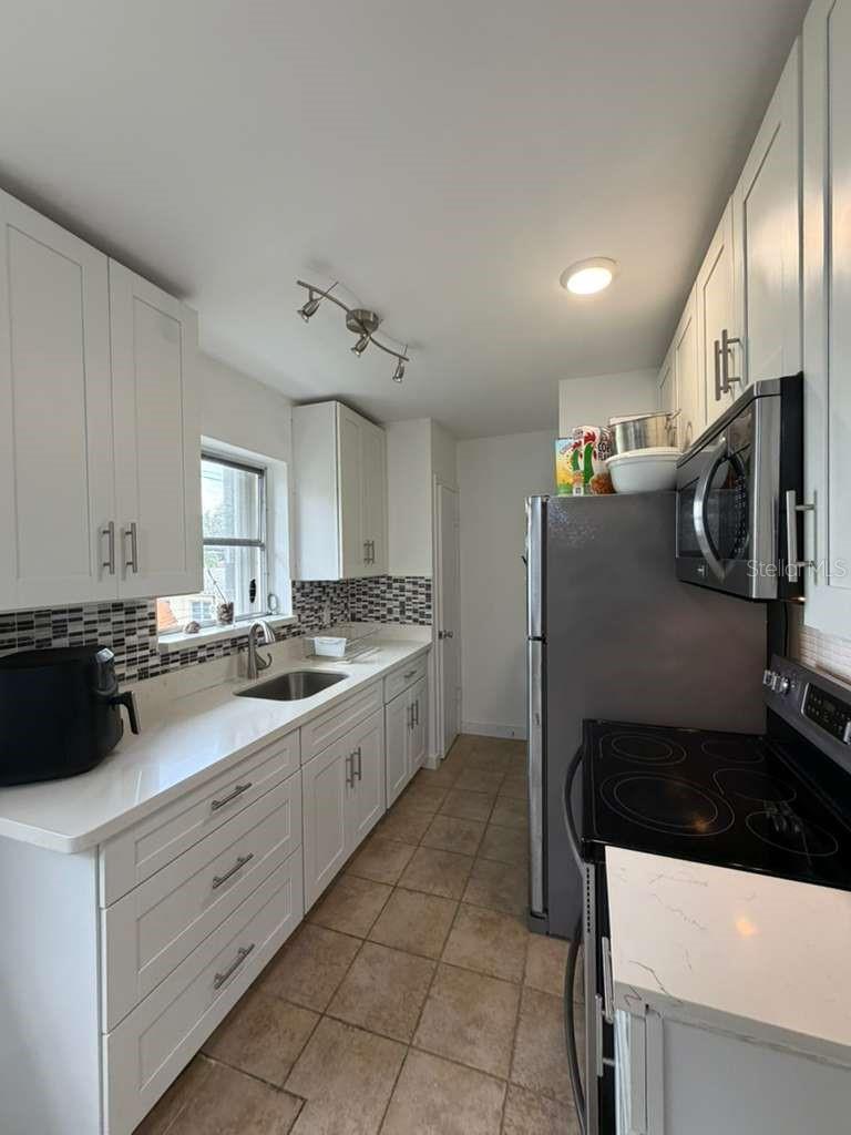 1710 Mckinley St #16 Property Photo 14