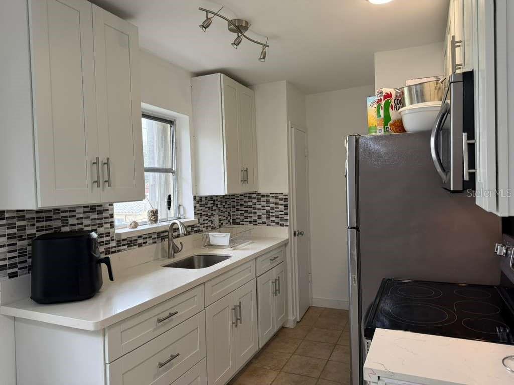 1710 Mckinley St #16 Property Photo 17