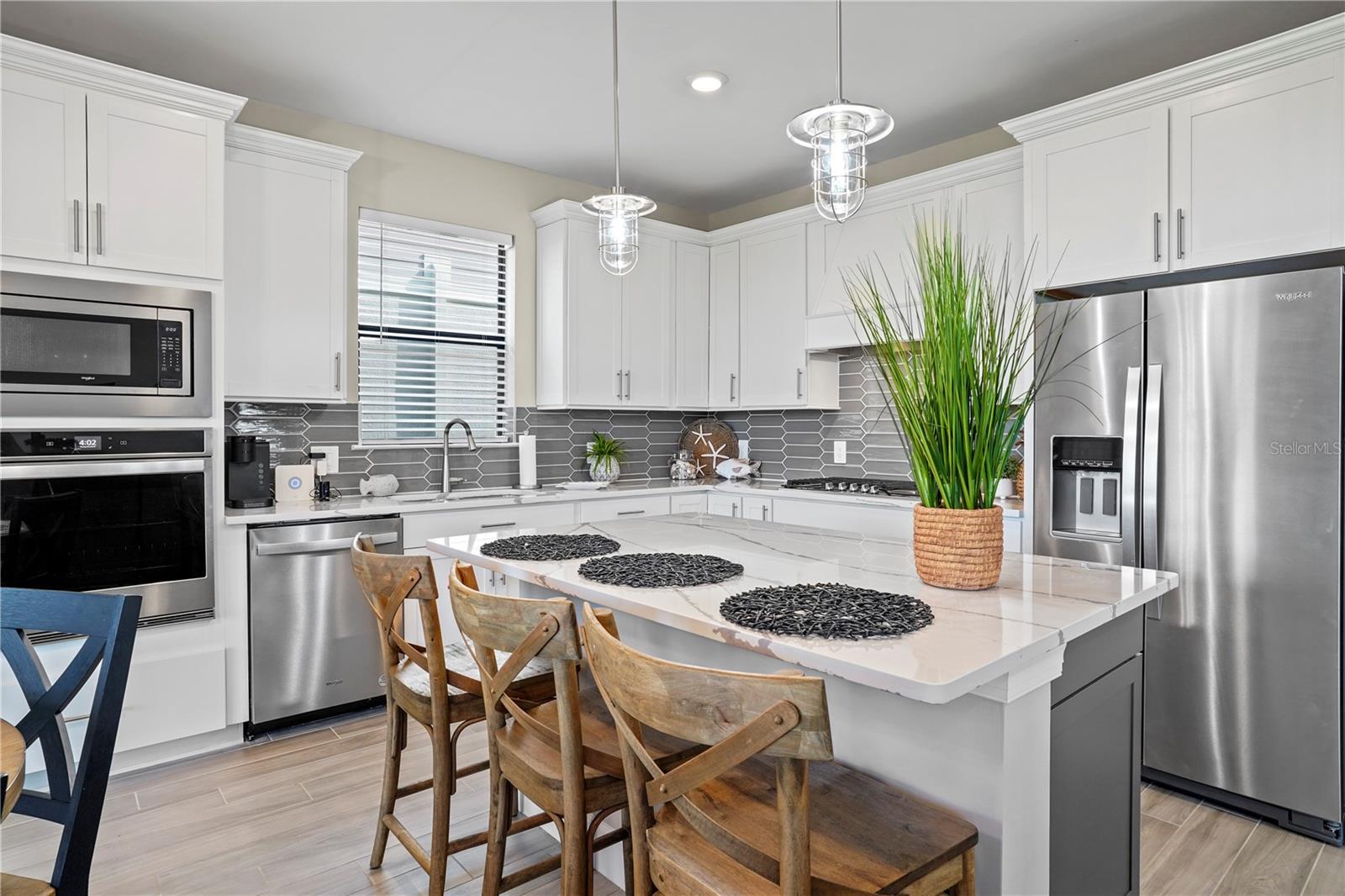 6288 Winding Pine Dr Property Photo 3