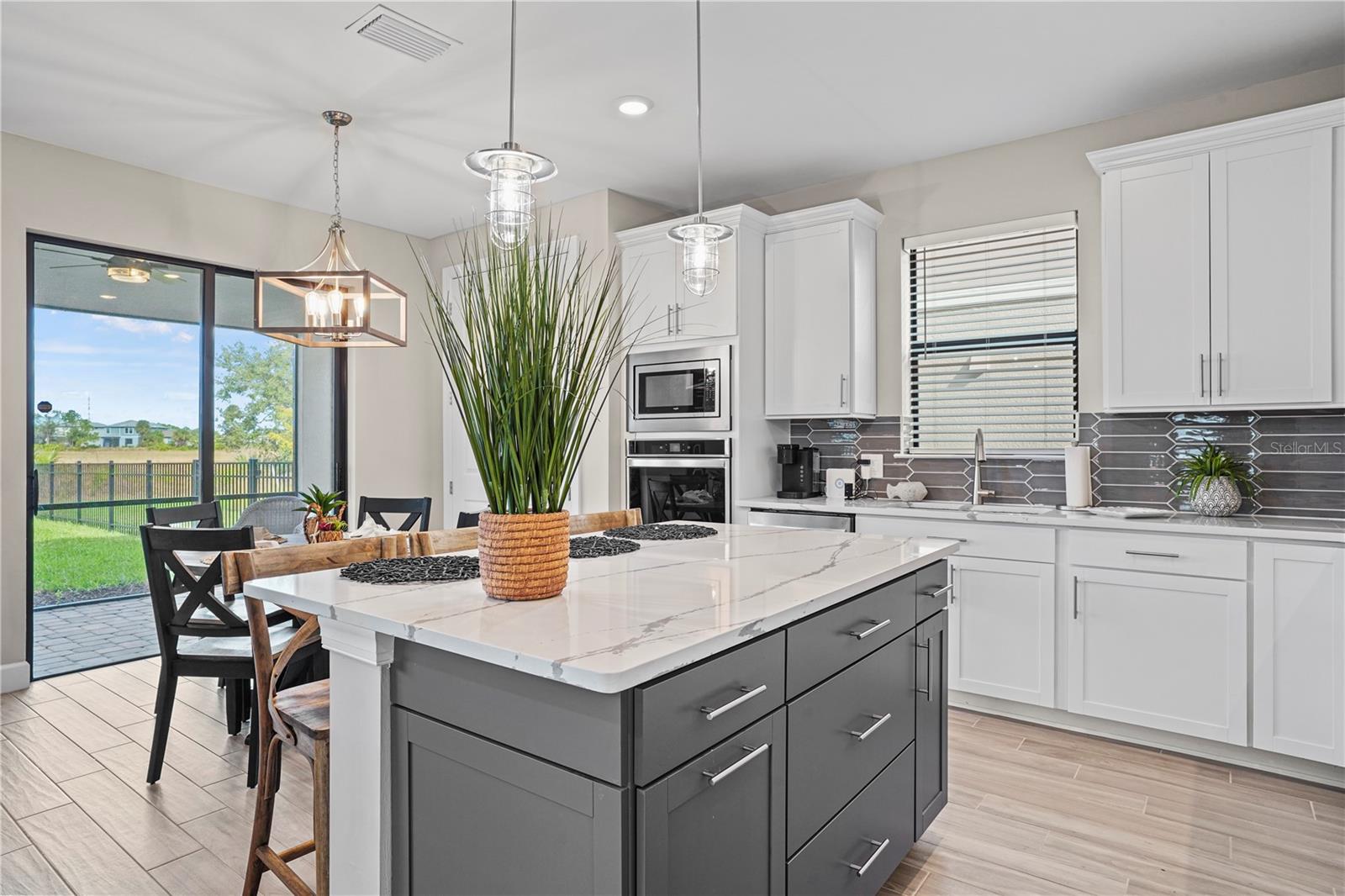 6288 Winding Pine Dr Property Photo 4
