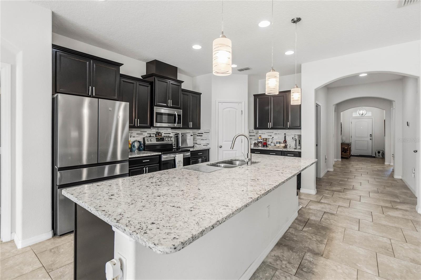 2015 Beacon Landing Cir Property Photo 9