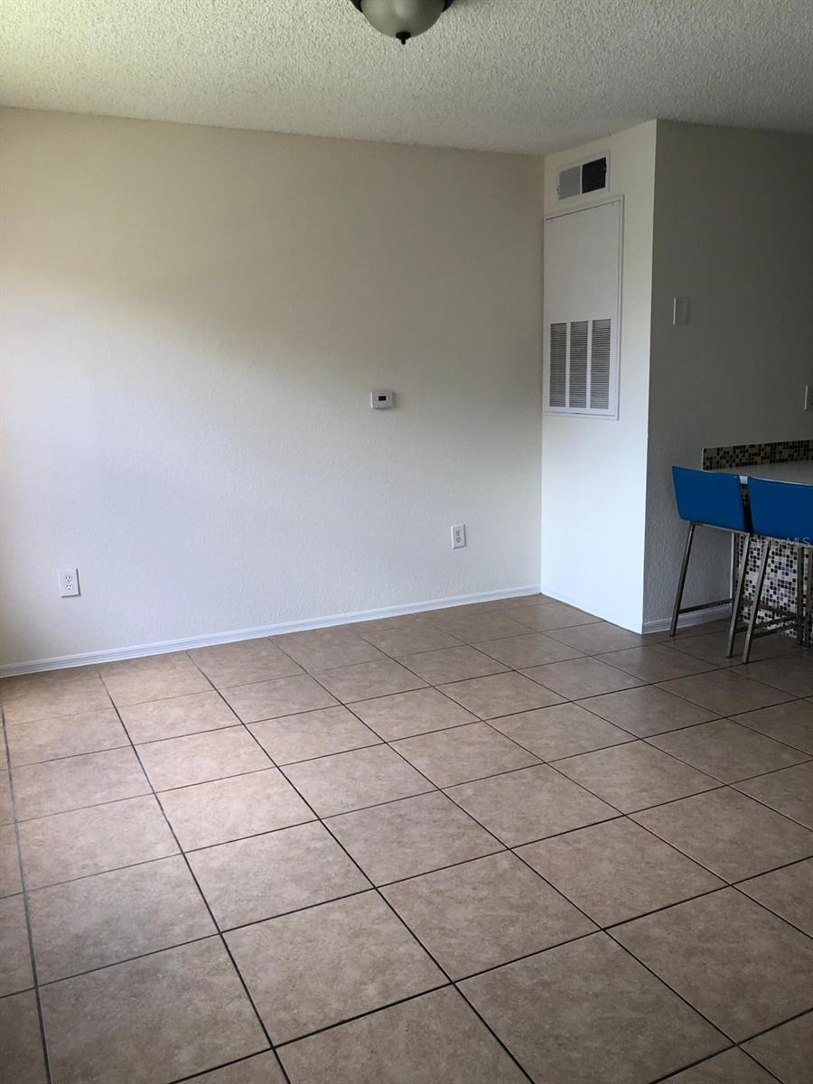 2207 Antigua Pl #727 Property Photo 10