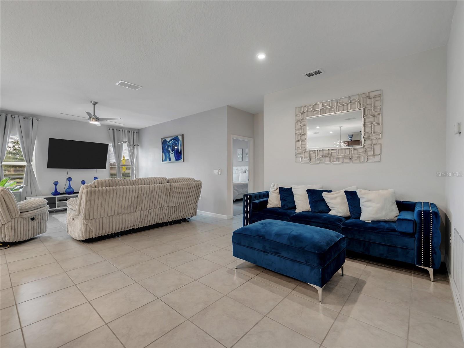 5542 Toulouse Ln Property Photo 13